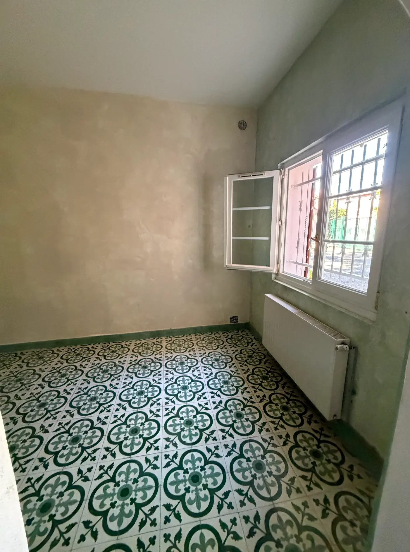 T2 en plateau de 33,13 m² de surface utile en rez-de-chaussée — photo 5