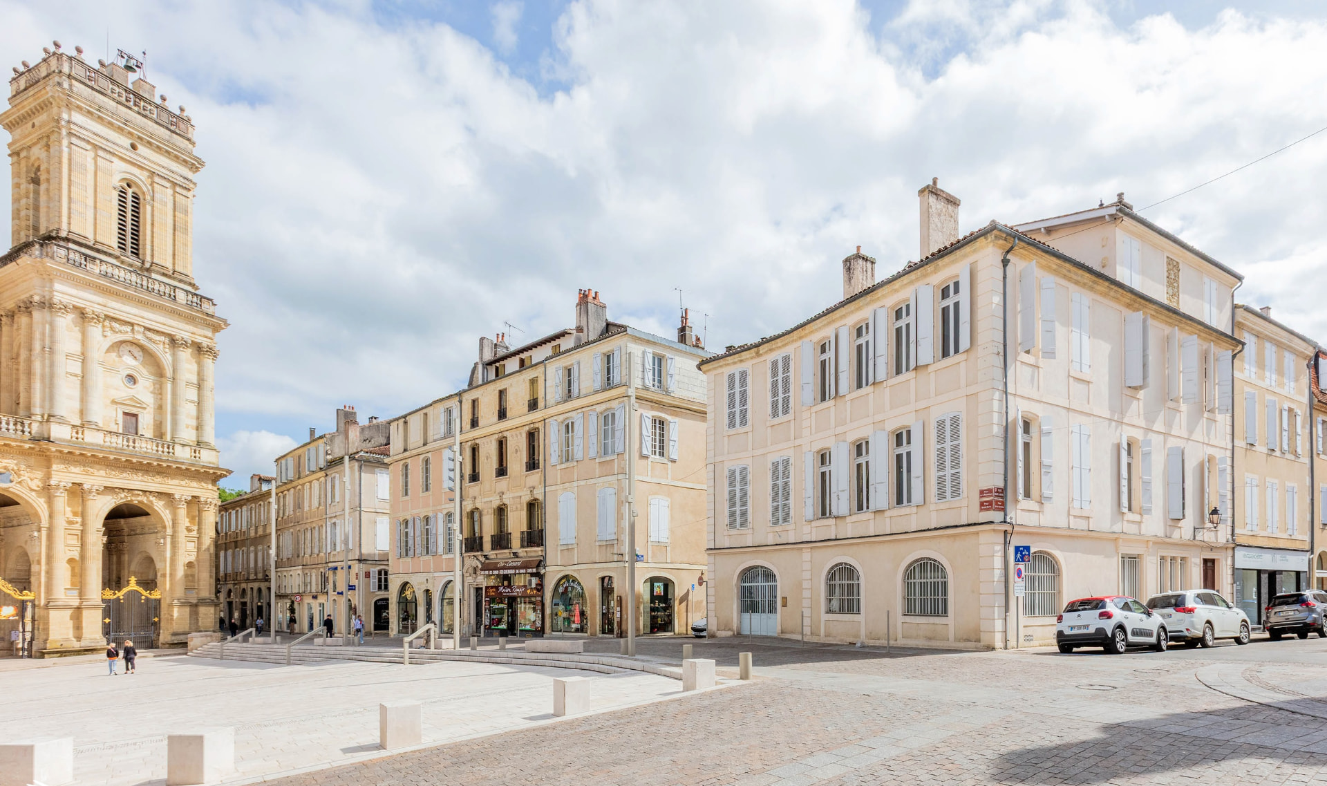 Local commercial / professionnel de 68 m² en plein cœur d'Auch — photo 2