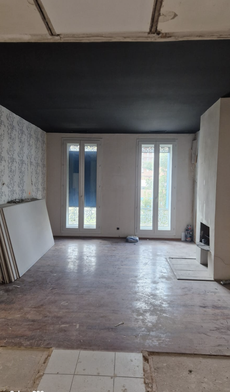 T2 à aménager de 34,85 m² au 1er étage avec vue sur le port