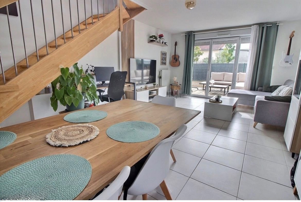 Maison T4 récente de 83 m² avec garage et jardin clos — photo 5