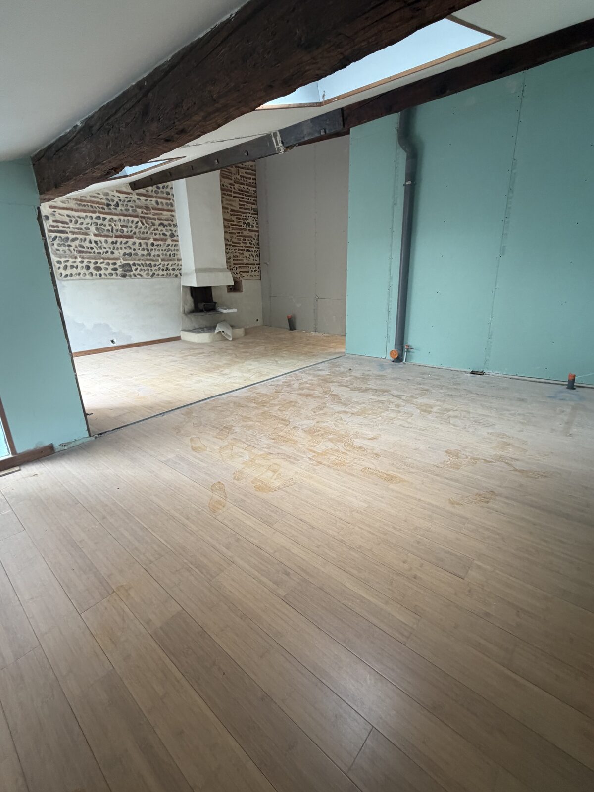 T2 en plateau de 30,46 m² de surface utile avec terrasse de 7,39 m² — photo 4